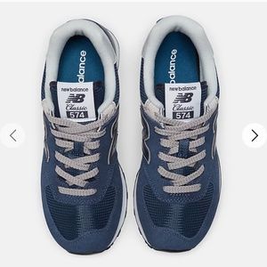Women blue new balance 574 core